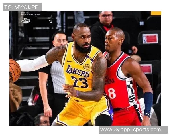 鲍威尔称赞替补火力强大让对手难以应对展现团队深度