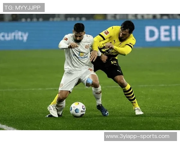 多特蒙德遭汉堡绝平柯尼希斯多费尔97分钟头球扳平比分